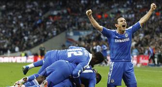 FA Cup: Chelsea beat Spurs 5-1 in controversial semis