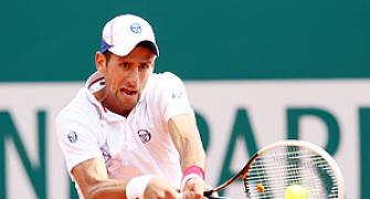 Djokovic makes a winning start in Monte Carlo Masters
