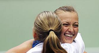 Kvitova clinches Czechs' spot in Fed Cup final