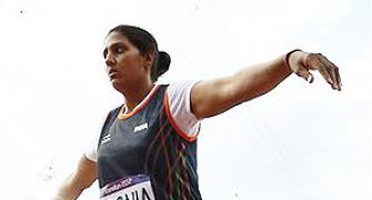 Poonia qualifies for discus throw final