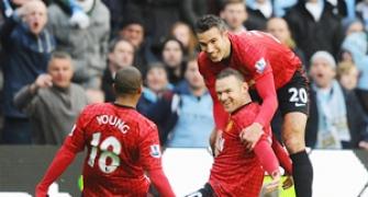 Manchester derby: United beat City in thriller