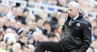 Pressure builds on Pardew as Newcastle entertain City