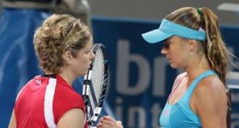 Brisbane International: Clijsters injured, Murray beats Baghdatis