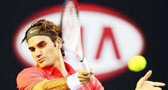 Australian Open: Federer back to his best
