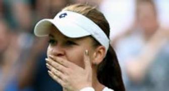 Radwanska falls ill before Wimbledon final
