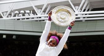 Five-star Serena fights off Radwanska for Wimbledon crown