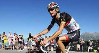 Frank Schleck out of race after failed dope test