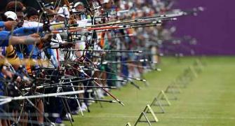 All eyes on Bindra, Sodhi as shooters aim for bull's eye