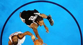 NBA: Thunder strike down Spurs, advance to finals