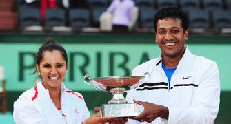 Birthday boy Bhupathi wins mixed doubles with Mirza