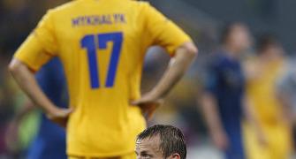 Ukraine go down to superior France on rainy night