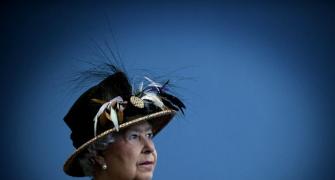 Queen Elizabeth to open London Olympics