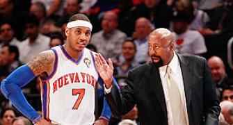 NBA: Knicks win big in coach Woodson's debut