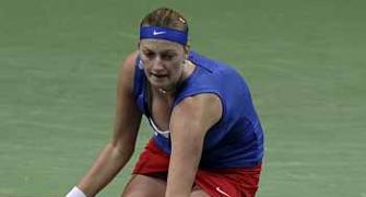 Czechs close to retaining Fed Cup title