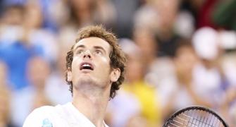 US Open: Murray, Williams and Federer reach quarters