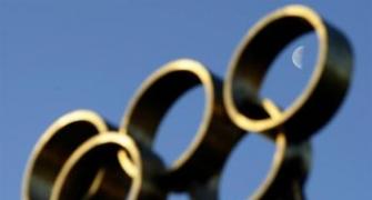 Greek athletics federation wants wrestling kept in Games