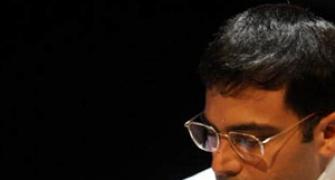 Anand draws with Aronian, placed joint-eighth