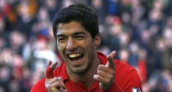 Suarez has 70m pound 'escape' clause in new Liverpool contract