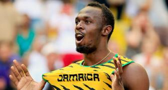 Bolt wins 100m at World Championships