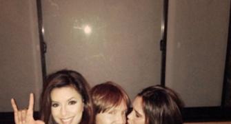 Victoria Beckham enjoys girls night out with Eva Longoria