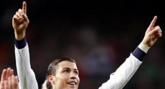 Ronaldo grabs Real hat-trick ahead of United tie