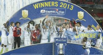 League Cup Photos: Swansea rout Bradford in final