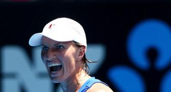 Aus Open: Kuznetsova, Azarenka, Murray reach last eight