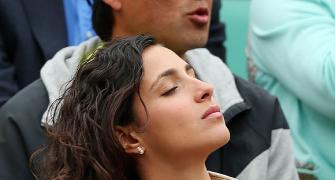 Nadal has family, celeb support at French Open final