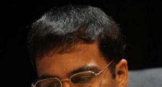 Anand second in Tal blitz, meets Caruana in main event