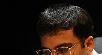 Carlsen defeats Anand in Tal Memorial Chess