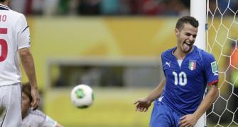 Confederations Cup: Italy overhaul Japan to reach semis