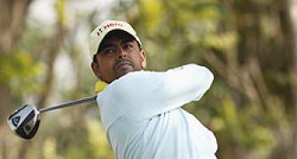Lahiri retains title after play-off at SAIL-SBI Open