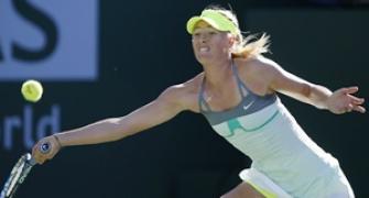 Sharapova, Radwanska advance at Indian Wells