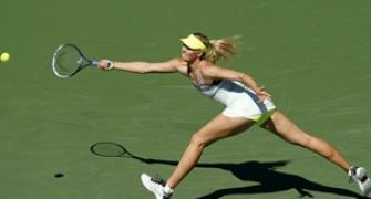 Indian Wells: Sharapova, Azarenka storm into quarters