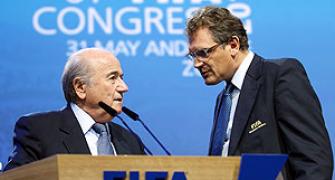 FIFA fail to agree on age limits