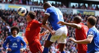 Everton's European hopes fade after Liverpool draw