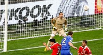 Late Ivanovic goal wins Europa League for Chelsea