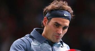 Paris Masters: Federer finds touch just in time