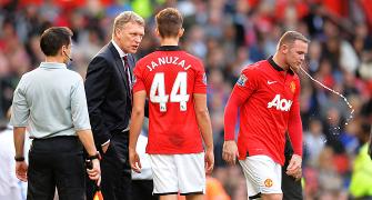 CL: Can fans lift battered Man United back to winning ways?