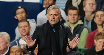 Mourinho denies crisis in Chelsea ranks