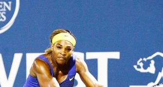 Sports Shorts: Serena in Stanford last four, Venus exits