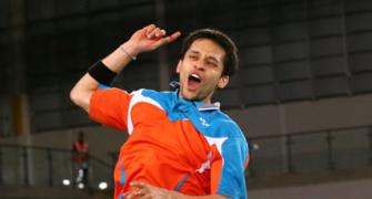 CWG: Kashyap ends 32-year-old wait for gold, Jwala-Ashwini beaten