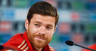 Xabi Alonso quits international football