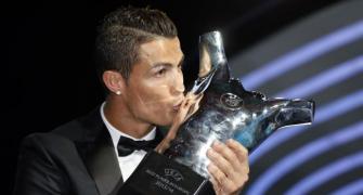 Ronaldo beats Messi to win UEFA Player of the Year award