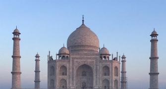 Steffi Graf visits the Taj Mahal