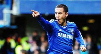 EPL PHOTOS: Hazard puts Chelsea on top as Arsenal routed at Liverpool