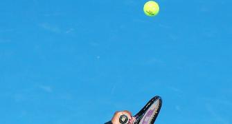 Aus Open PHOTOS: Serena, Djokovic waste little time in reaching third round