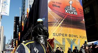 Counterfeit NFL goods, tickets seized ahead of Super Bowl