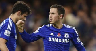EPL: Leaders Chelsea stay unbeaten, Southampton and Arsenal win