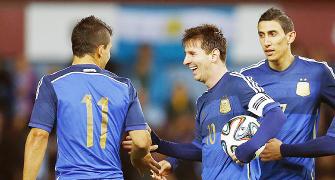 Football friendlies: Messi, Neymar shine as Argentina, Brazil record wins